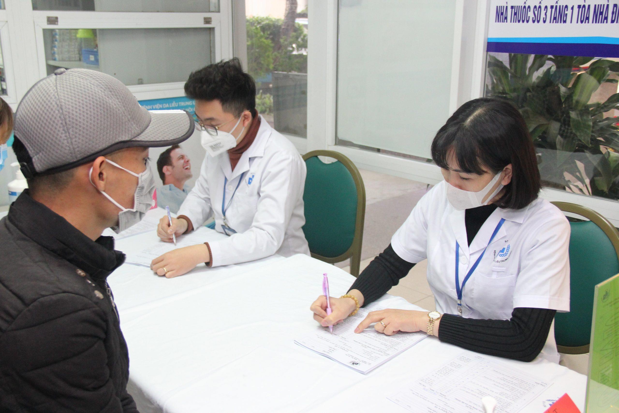 Hướng dẫn phòng và kiểm soát lây nhiễm bệnh viêm đường hô hấp cấp do virut Corona 2019 (COVID-19) trong cơ sở khám bệnh, chữa bệnh