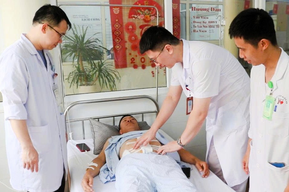 BỆNH VIỆN KIẾN AN KỊP THỜI CẤP CỨU THÀNH CÔNG CA BỆNH ĐA CHẤN THƯƠNG NGUY KỊCH